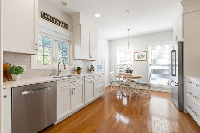 12 Allison Way 12, Natick, MA 01760