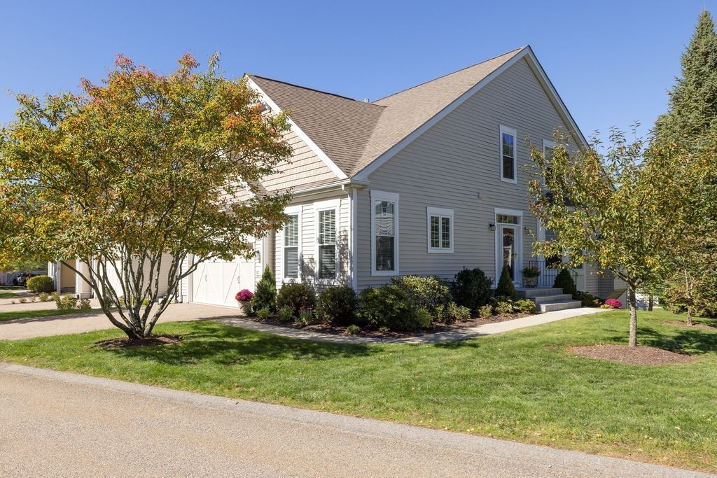 12 Allison Way 12, Natick, MA 01760