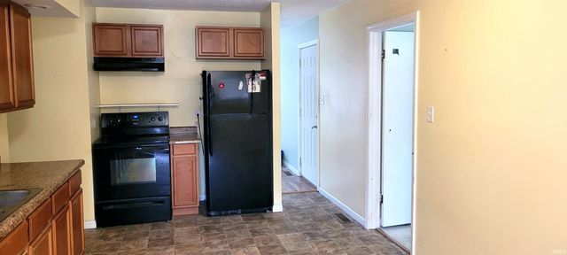 3127 Voll Lane, South Bend, IN 46615