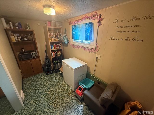 2769 Falls Street, Niagara Falls, NY 14303