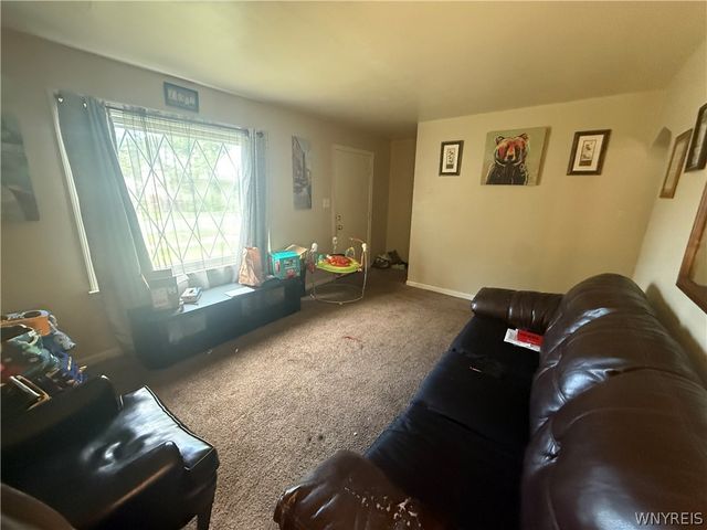 2769 Falls Street, Niagara Falls, NY 14303