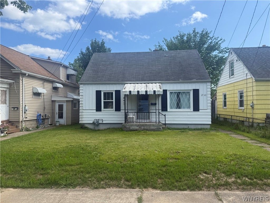 2769 Falls Street, Niagara Falls, NY 14303