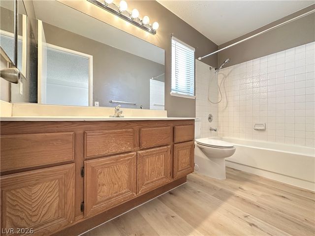 3124 Gentle Breeze Street, Las Vegas, NV 89108