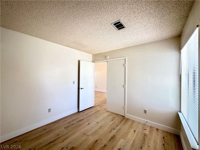 3124 Gentle Breeze Street, Las Vegas, NV 89108