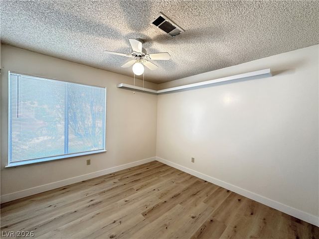 3124 Gentle Breeze Street, Las Vegas, NV 89108