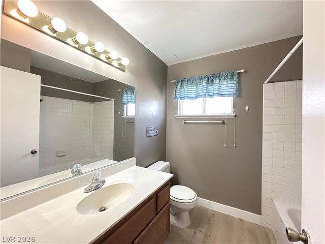 3124 Gentle Breeze Street, Las Vegas, NV 89108