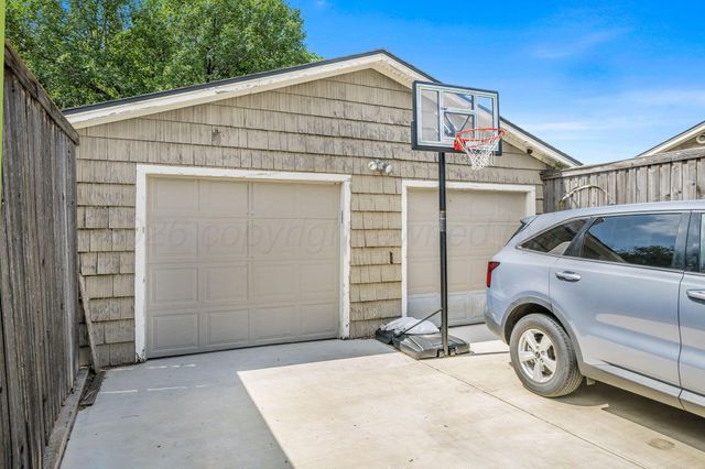 2101 S Hayden Street, Amarillo, TX 79109