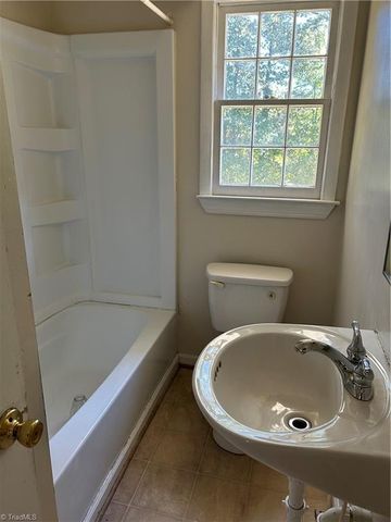 107 Pinewood Acres Drive, Greensboro, NC 27405