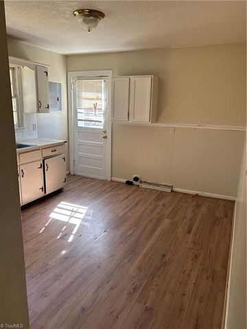 107 Pinewood Acres Drive, Greensboro, NC 27405