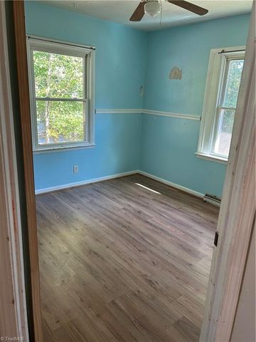 107 Pinewood Acres Drive, Greensboro, NC 27405
