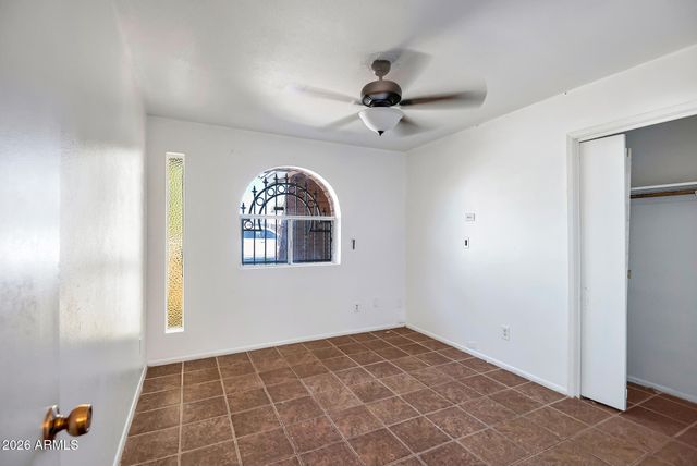 6433 W CATALINA Drive, Phoenix, AZ 85033