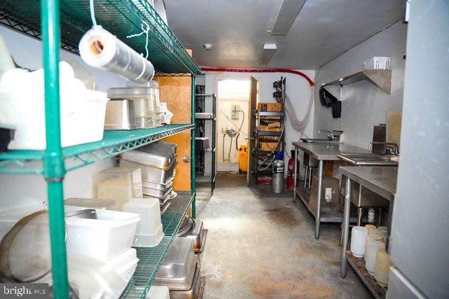 305 N MILL RD, Vineland, NJ 08360