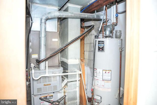 305 N MILL RD, Vineland, NJ 08360