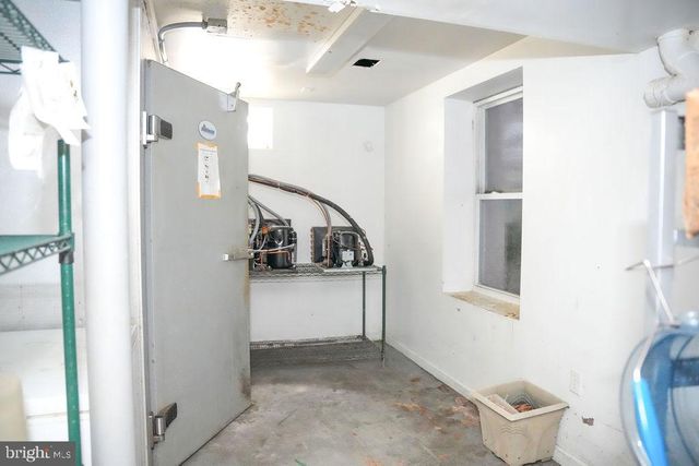 305 N MILL RD, Vineland, NJ 08360