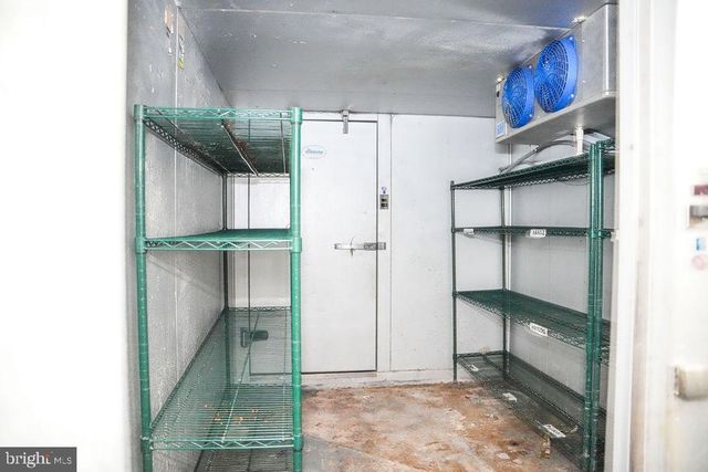 305 N MILL RD, Vineland, NJ 08360