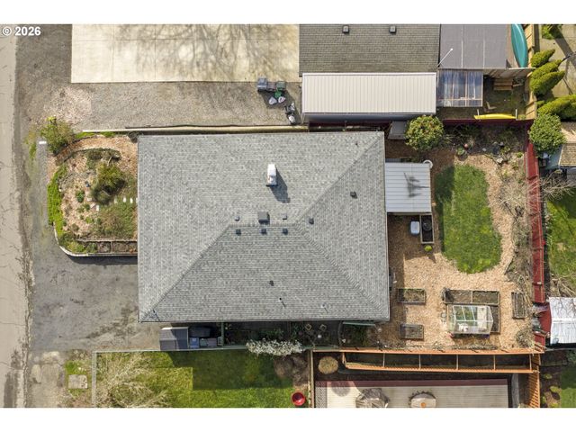 6352 CAUFIELD St, West Linn, OR 97068