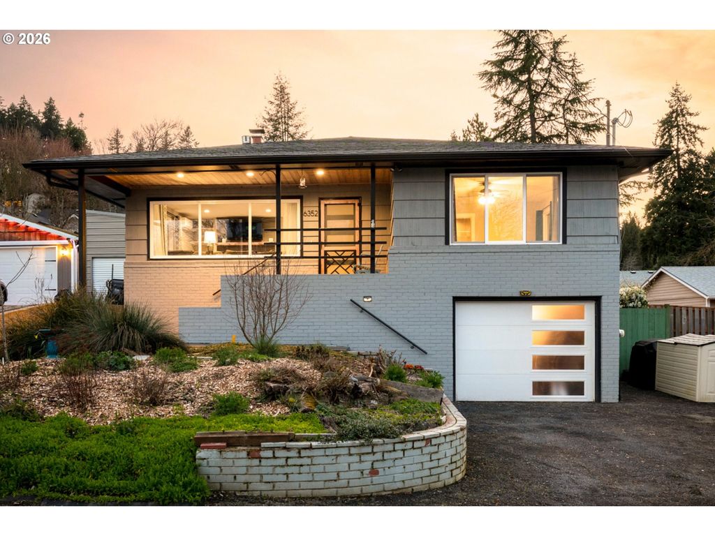 6352 CAUFIELD St, West Linn, OR 97068