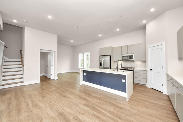 783 Mansfield Street, Houston, TX 77091