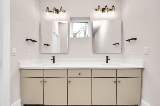 783 Mansfield Street, Houston, TX 77091