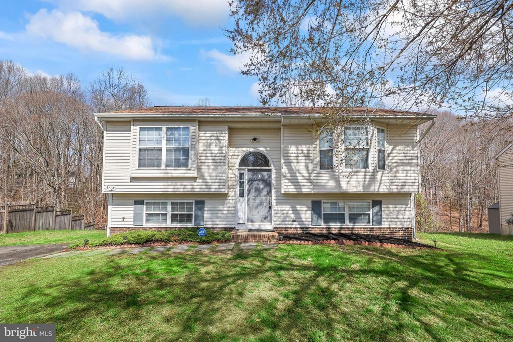 5707 STONE MEADOW DR, Fredericksburg, VA 22407