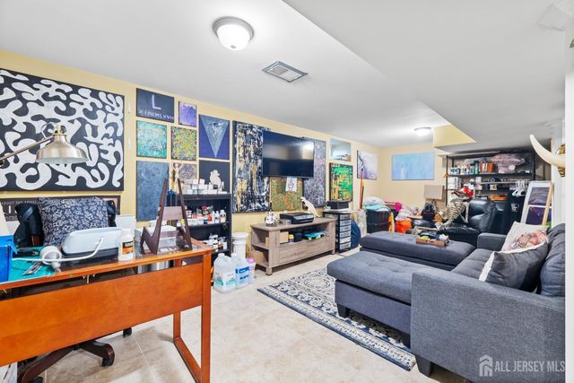 143 S Inman S Avenue, Avenel, NJ 07001