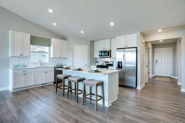 7001 Mackenzie Court NE, Otsego, MN 55330