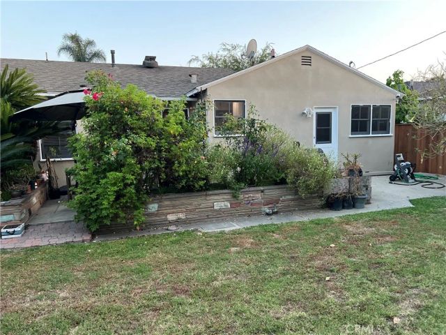 5469 E Garford, Long Beach, CA 90815
