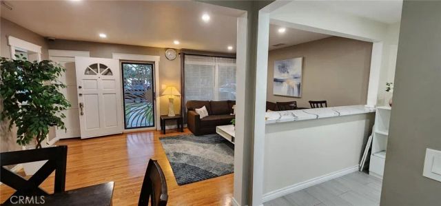 5469 E Garford, Long Beach, CA 90815
