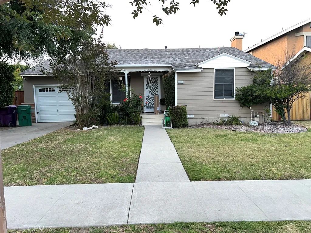 5469 E Garford, Long Beach, CA 90815