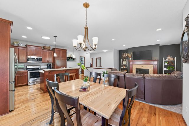 2637 Wilds Lane NW, Prior Lake, MN 55372