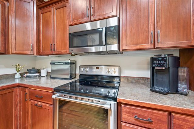 2637 Wilds Lane NW, Prior Lake, MN 55372