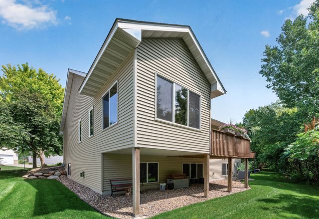 2637 Wilds Lane NW, Prior Lake, MN 55372