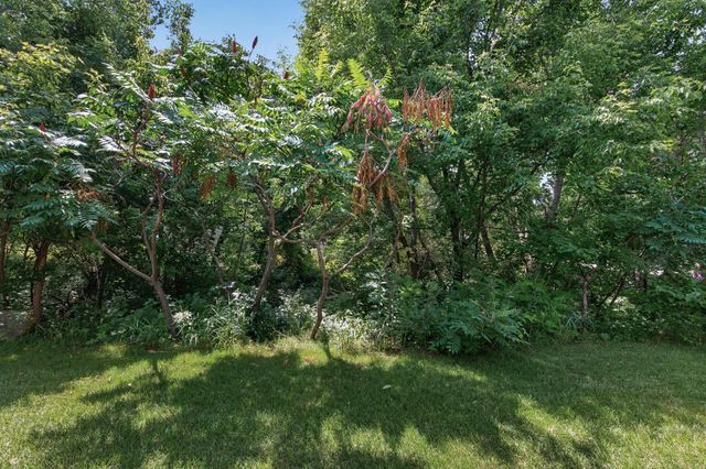 2637 Wilds Lane NW, Prior Lake, MN 55372