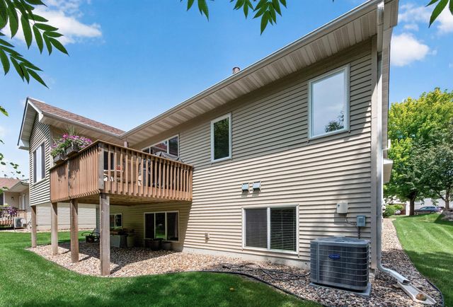 2637 Wilds Lane NW, Prior Lake, MN 55372
