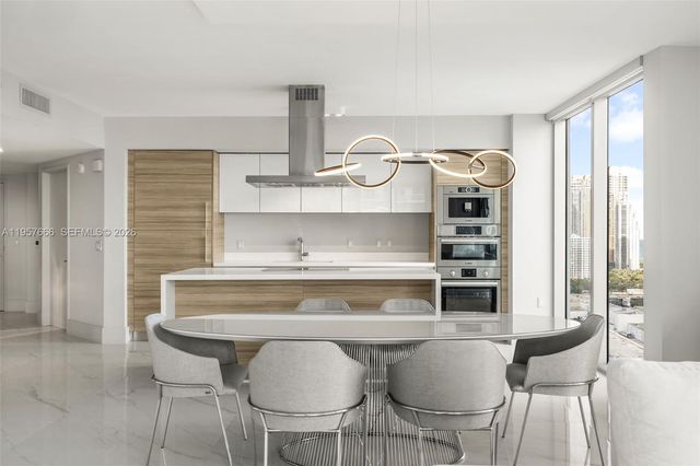 300 Sunny Isles Blvd 4-2202, Sunny Isles Beach, FL 33160