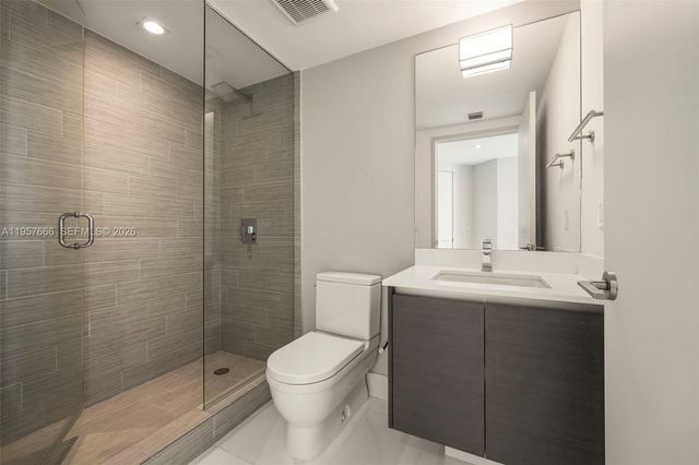 300 Sunny Isles Blvd 4-2202, Sunny Isles Beach, FL 33160