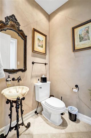 730 Leigh Palm Ave, Plantation, FL 33324