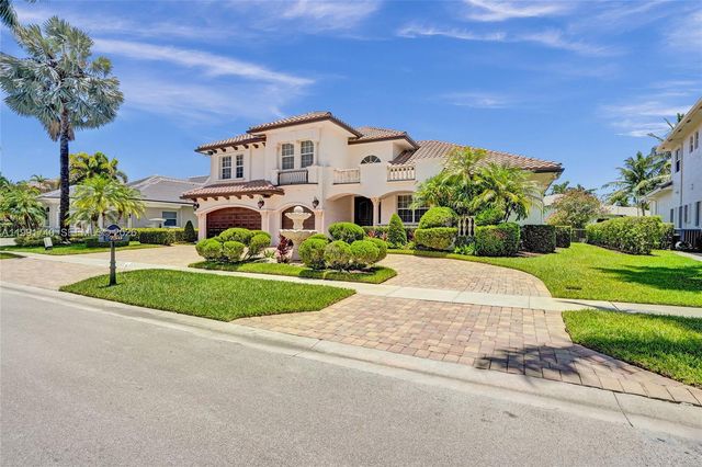 730 Leigh Palm Ave, Plantation, FL 33324