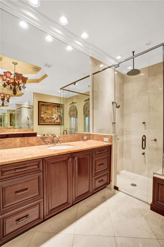 730 Leigh Palm Ave, Plantation, FL 33324