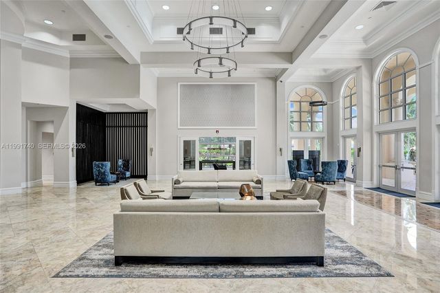 730 Leigh Palm Ave, Plantation, FL 33324