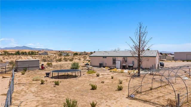 4135 Sandy Street, Logandale, NV 89021