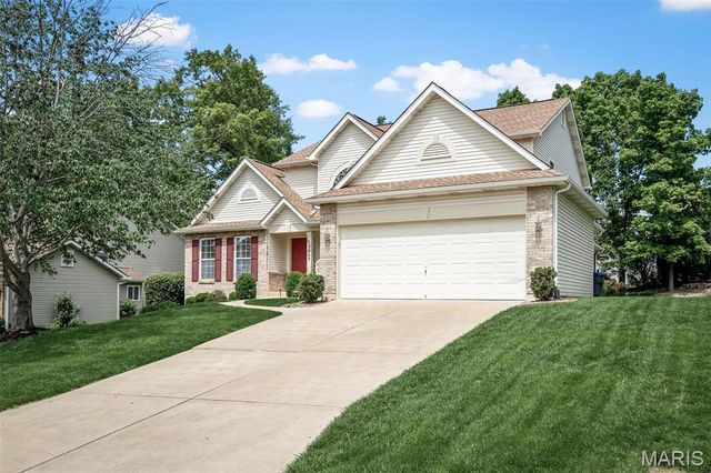 3507 Post Valley Drive, O'fallon, MO 63368