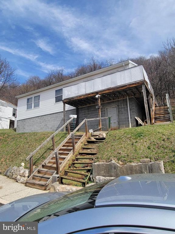 415 INDEPENDENCE ST, Cumberland, MD 21502