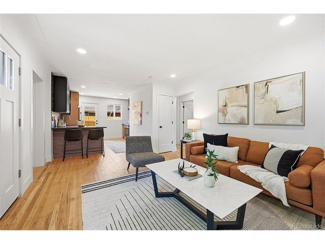 3660 N Grape St, Denver, CO 80207