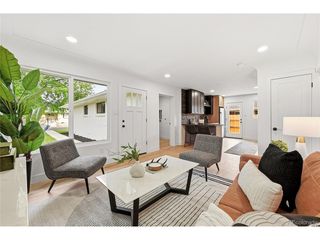 3660 N Grape St, Denver, CO 80207
