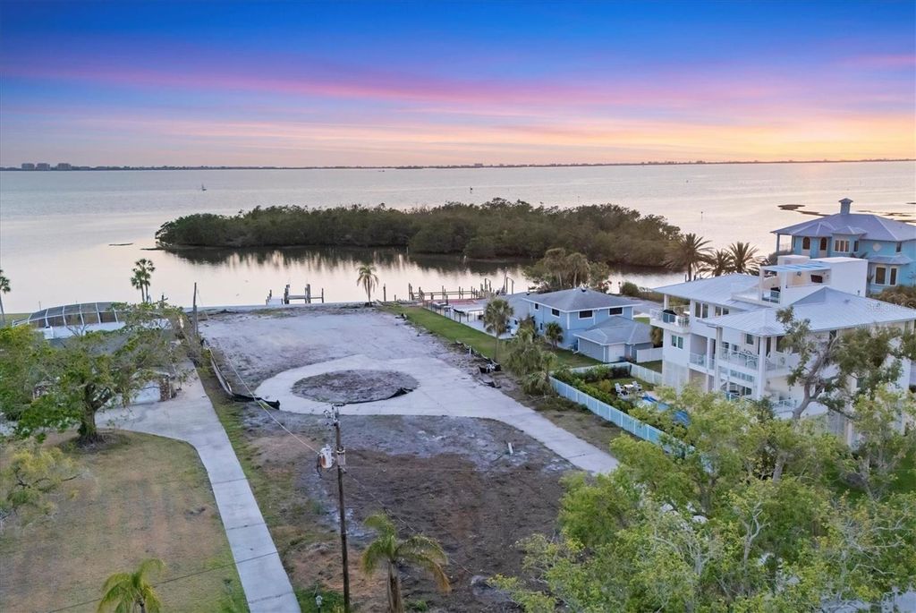 7314 WESTMORELAND DRIVE, SARASOTA, FL 34243 — photo 4