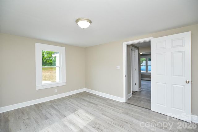 730 W Oakwood Avenue, Albemarle, NC 28001