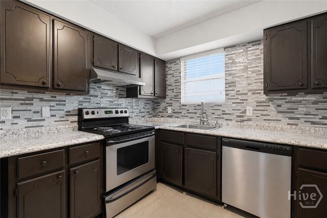 1210 Myers Street, Savannah, GA 31405