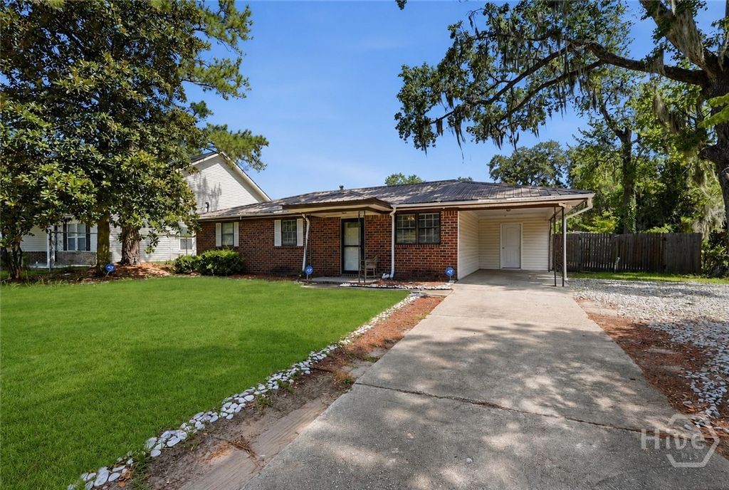 1210 Myers Street, Savannah, GA 31405