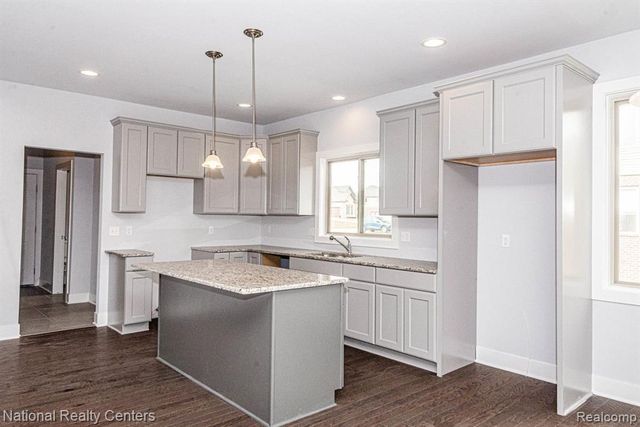 53182 Woodland Meadows, Chesterfield, MI 48047